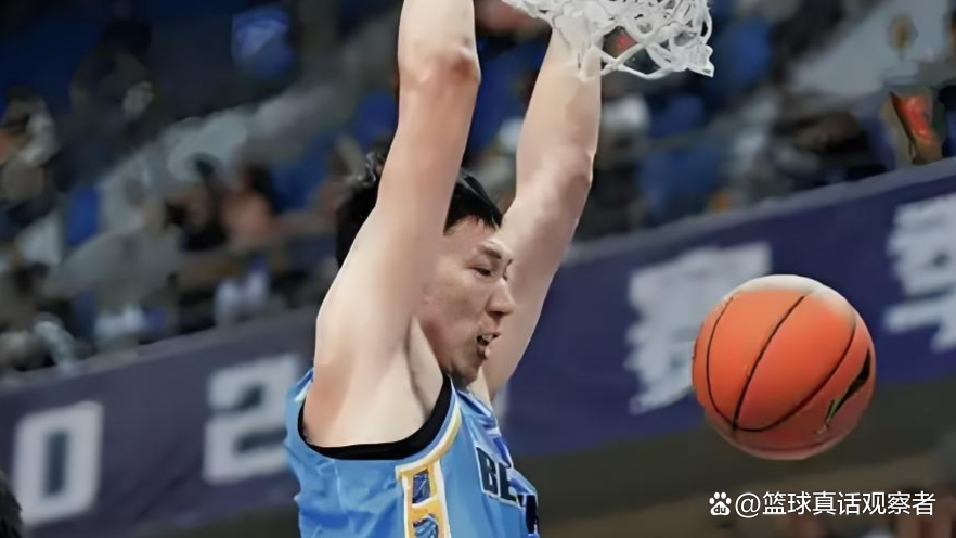 -球场火热比拼，优秀球员脱颖而出的简单介绍