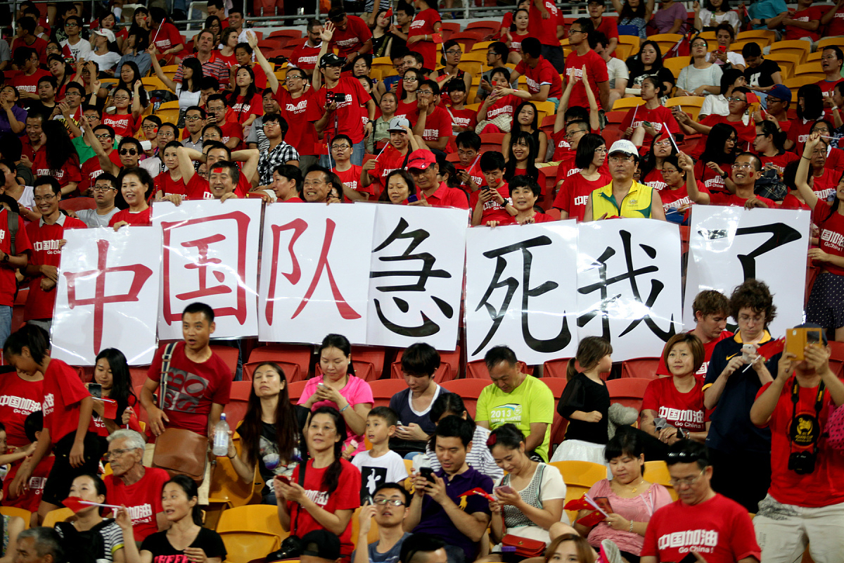 关于铁血硬战！中超比赛球队全情投入火拼的信息